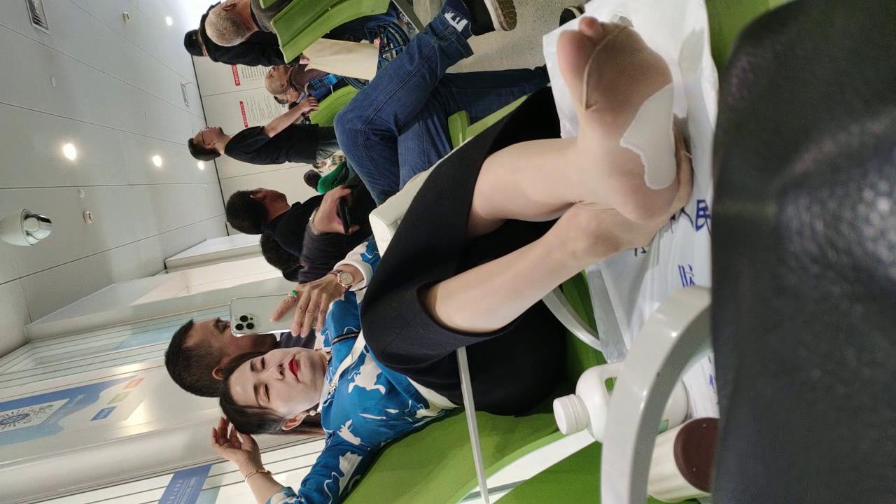 街拍肉丝超长28分钟