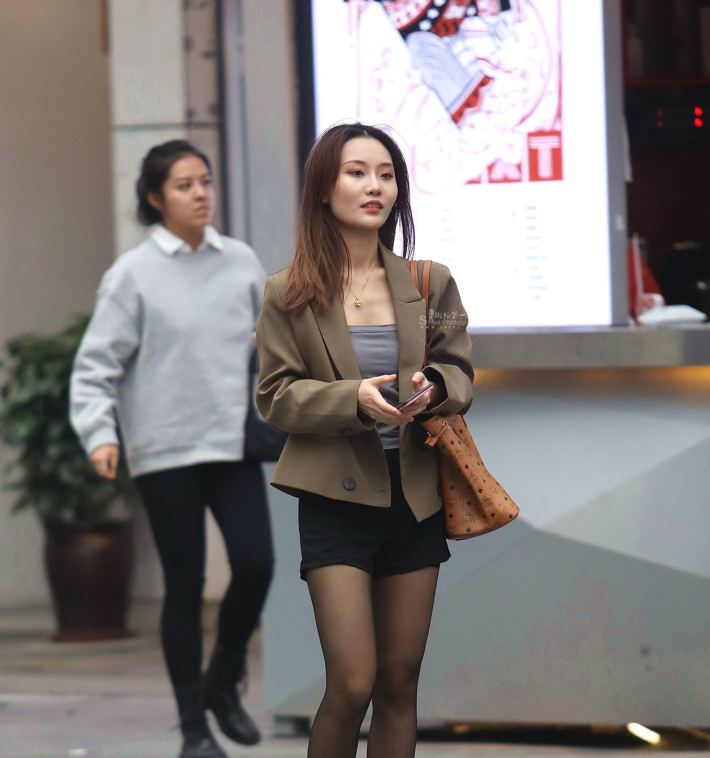 黑 丝妹子